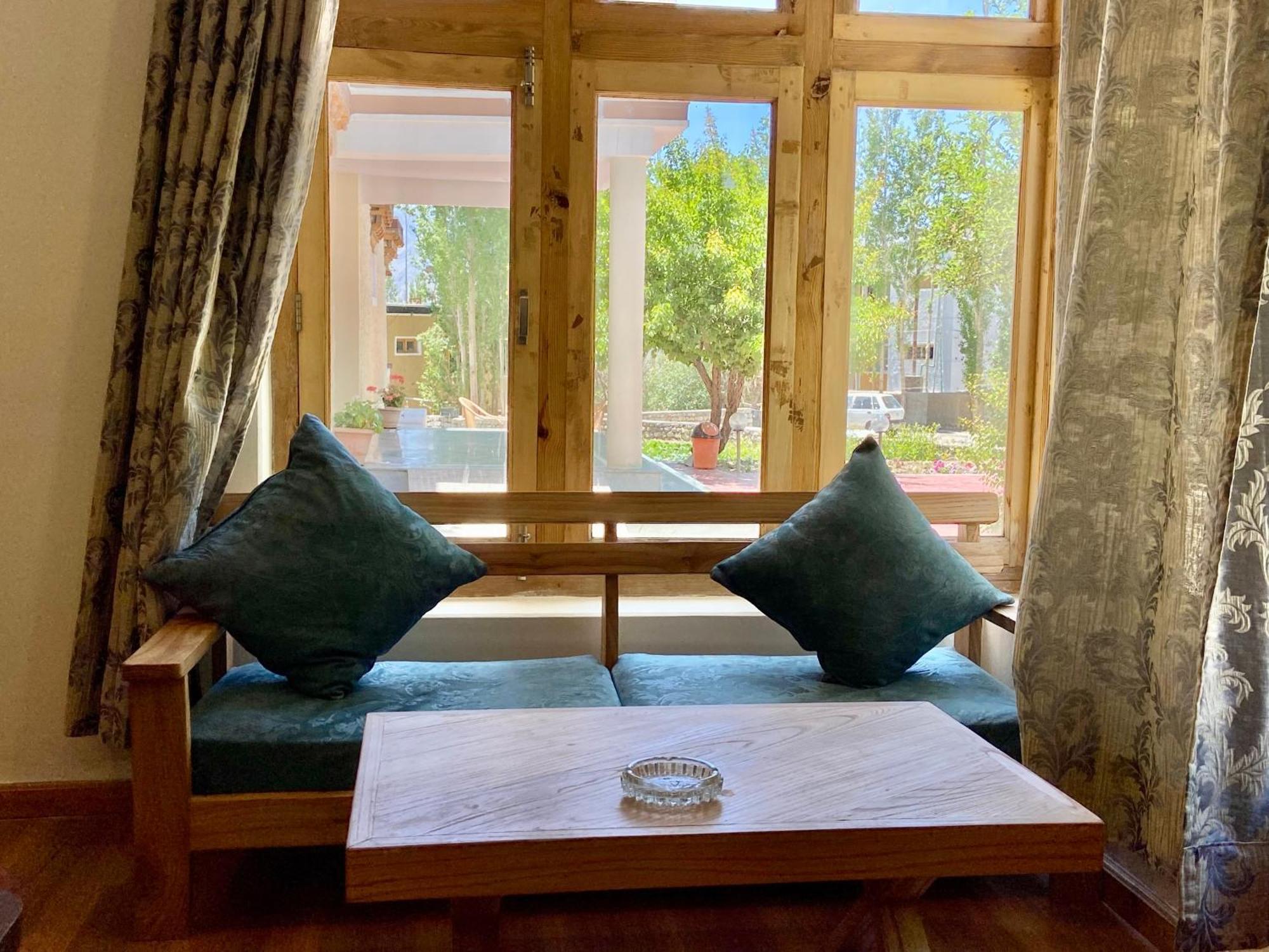 Hotel Palam Hills Leh Ngoại thất bức ảnh